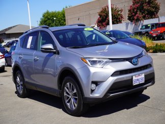 Used 2017 Toyota RAV4 XLE image 1