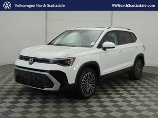New 2025 Volkswagen Taos SE image 1