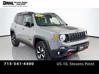 Used 2022 Jeep Renegade Trailhawk w/ Trailer Tow Group image 1