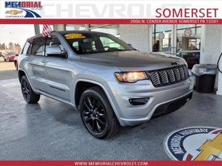 Used 2019 Jeep Grand Cherokee Altitude image 1