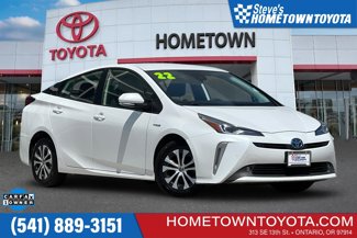 Used 2022 Toyota Prius LE image 1
