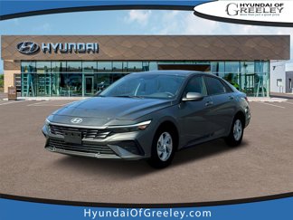 New 2025 Hyundai Elantra SE image 1