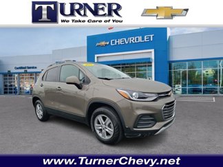 Certified 2022 Chevrolet Trax LT w/ LT Convenience Package image 1