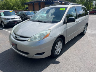 Used 2006 Toyota Sienna LE image 1