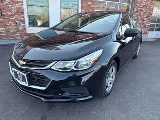 Used 2018 Chevrolet Cruze LS image 1