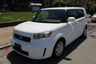 Used 2008 Scion xB image 1