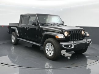 Used 2022 Jeep Gladiator Sport image 1