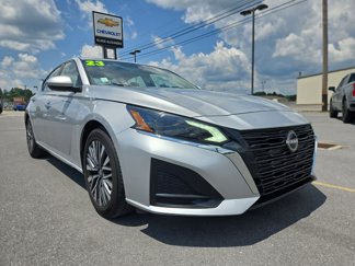 Used 2023 Nissan Altima 2.5 SV image 1
