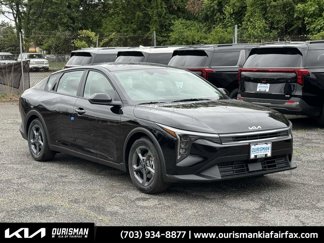 New 2025 Kia K4 LXS image 1