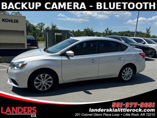 Used 2019 Nissan Sentra SV image 1
