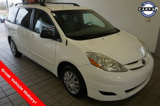 Used 2009 Toyota Sienna LE image 1