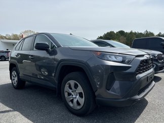 Used 2022 Toyota RAV4 LE image 1