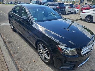 Used 2019 Mercedes-Benz E 300 4MATIC image 1