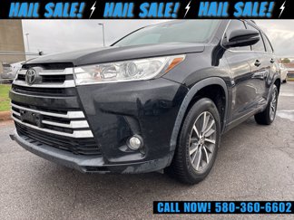 Used 2018 Toyota Highlander FWD V6 image 1