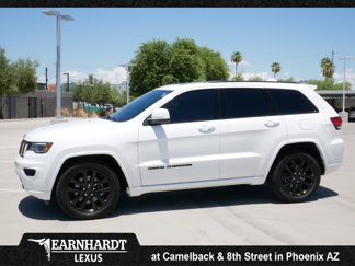 Used 2021 Jeep Grand Cherokee Laredo X image 1