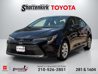 Certified 2024 Toyota Corolla LE image 1
