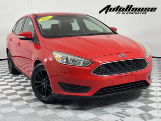 Used 2015 Ford Focus SE image 1