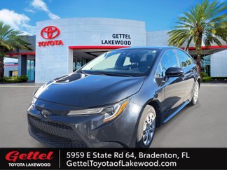 Used 2020 Toyota Corolla LE image 1