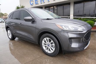 Used 2020 Ford Escape SE image 1