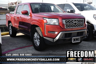 Used 2022 Nissan Frontier SV image 1