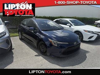 Used 2021 Toyota Corolla LE image 1