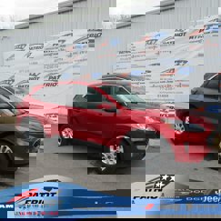 Used 2020 Ford Escape SE image 1
