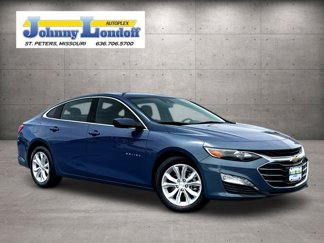Used 2024 Chevrolet Malibu LT image 1