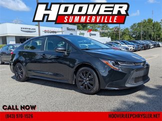 Used 2022 Toyota Corolla LE image 1