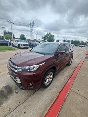 Used 2018 Toyota Highlander Limited image 1