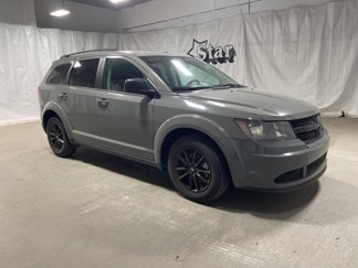 Used 2020 Dodge Journey SE w/ SE Popular Equipment Group image 1