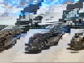 Used 2024 Toyota Camry SE image 1
