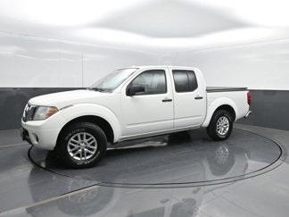 Used 2018 Nissan Frontier SV image 1