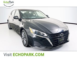 Used 2023 Nissan Altima 2.5 SV image 1