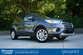 Used 2019 Ford Escape SEL image 1