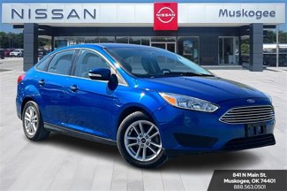 Used 2018 Ford Focus SE w/ Cold Weather Package image 1