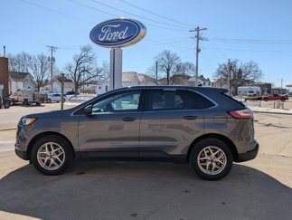 Used 2024 Ford Edge SEL image 1