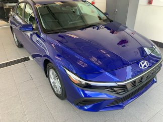New 2025 Hyundai Elantra SE image 1