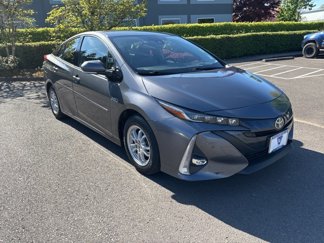 Used 2020 Toyota Prius Prime Limited image 1