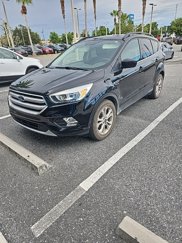 Used 2018 Ford Escape SE image 1