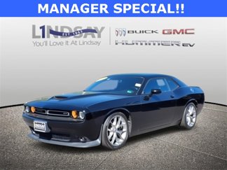 Used 2022 Dodge Challenger GT image 1