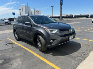Used 2018 Toyota RAV4 XLE image 1