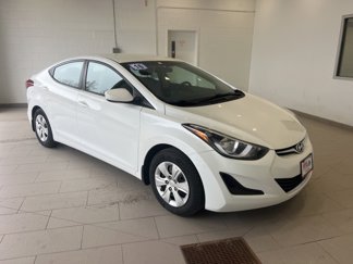 Used 2016 Hyundai Elantra SE image 1