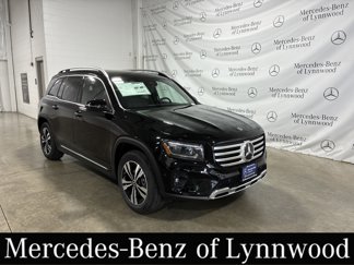 New 2025 Mercedes-Benz GLB 250 4MATIC image 1