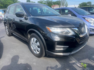 Used 2018 Nissan Rogue S image 1