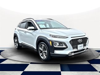 Certified 2023 Hyundai Venue SE image 1
