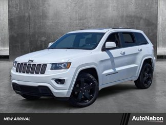 Used 2015 Jeep Grand Cherokee Altitude image 1
