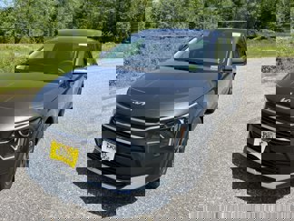 New 2025 Kia Niro LX image 1