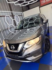 Used 2017 Nissan Rogue S image 1