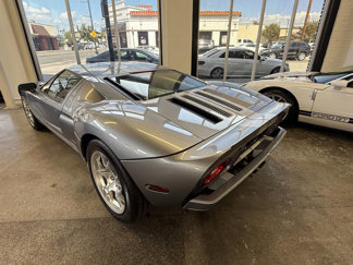 Used 2006 Ford GT image 1