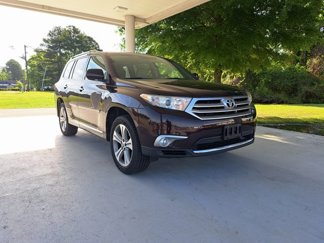 Used 2013 Toyota Highlander Limited image 1